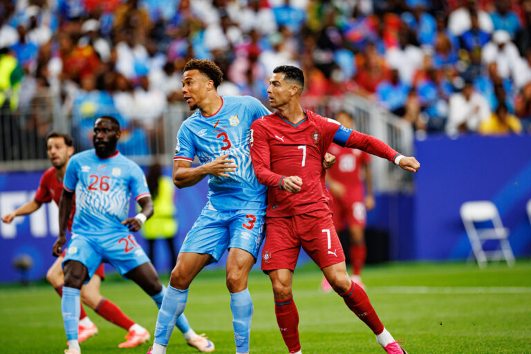 Steve Kapuadi and Cristiano Ronaldo seen during FIFA World Cup, WM, Weltmeisterschaft, Fussball 2026 game between national teams of Portugal and DR Congo Grzegorz Wajda/Ball Raw Images Arlington Dallas Stadium USA Copyright: xGrzegorzxWajdax grzegorzwajda_portugal_drcongo_2526_4-19
2026.06.17 Houston
pilka nozna , mistrzostwa swiata , mundial 2026
Portugalia - DR Konga
Demokratyczna Republika Konga
Foto IMAGO/PressFocus

!!! POLAND ONLY !!!