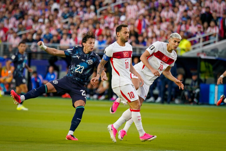 USA: Fussball FIFA World Cup, WM, Weltmeisterschaft, Fussball 2026 Gruppenphase Gruppe D Turkei vs Paraguay Levis Stadium Santa Clara, San Francisco Bay Area, Santa Clara County, Kalifornien: Tor und Torjubel zum 1:0 durch Mathias Villasanti / Mathias Villasanti Paraguay, 23 Freude, Emotionen, Jubel *** USA Soccer 2026 FIFA World Cup Group Stage Group D Turkey vs. Paraguay Levis Stadium, Santa Clara, San Francisco Bay Area, Santa Clara County, California Goal and goal celebration for the 10 score by Mathias Villasanti Mathias Villasanti, Paraguay, 23 Joy, emotion, celebration,detected_source_language Copyright: xJOERANxSTEINSIEKx
2026.06.20 Santa Clara
pilka nozna mistrzostwa swiata
Turcja - Paragwaj
Foto IMAGO/PressFocus

!!! POLAND ONLY !!!