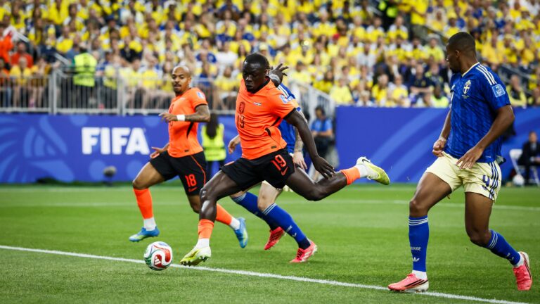 6/20/2026 - HOUSTON - Brian Brobbey of the Netherlands scores the 1-0 during the FIFA 2026 World Cup Group F match between the Netherlands and Sweden at Houston Stadium on June 20, 2026, in Houston, United States. KOEN VAN WEEL / ANP /ANP/Sipa USA
2026.06.20 Houston
pilka nozna mistrzostwa swiata
Holandia - Szwecja
Foto ANP/SIPA USA/PressFocus

!!! POLAND ONLY !!!