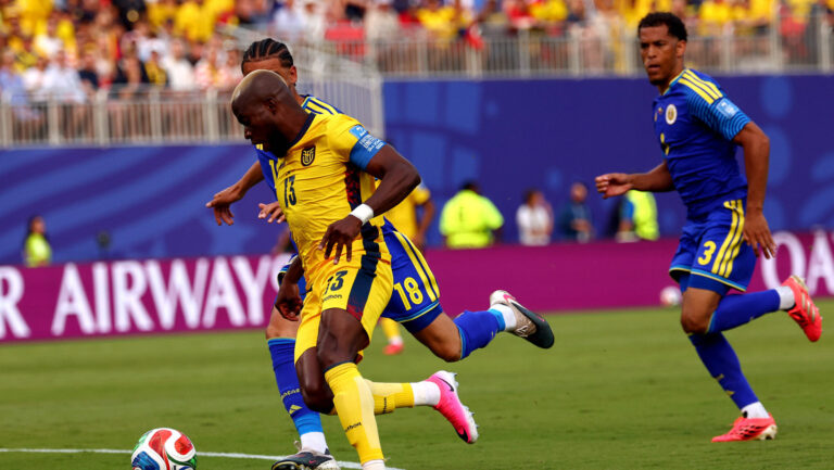 FBL COPA MUNDIAL 2026 - ECUADOR VS CURAZAO Kansas City, Estados Unidos, sabado 20 de junio del 2026. Previas de Ecuador de cara al partido mundialista entre Ecuador y Curazao , por la primera fase del Grupo E de la Copa Mundial de futbol 2026. Foto API / Carlos ROJAS KANSAS KANSAS EEUU *** FBL 2026 WORLD CUP ECUADOR VS. CURACAO Kansas City, United States, Saturday, June 20, 2026 Ecuador previews ahead of the World Cup match between Ecuador and Curacao, in the first round of Group E of the 2026 FIFA World Cup. Photo Copyright: xCarlosxRojasx
2026.06.20 Kansas City
pilka nozna , mistrzostwa swiata , mundial 2026
Ekwador - Curacao
Foto IMAGO/PressFocus

!!! POLAND ONLY !!!