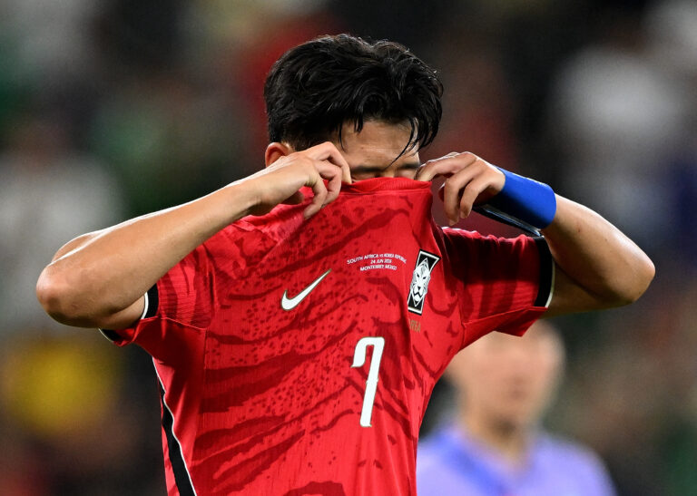 (260625) -- MONTERREY, June 25, 2026 (Xinhua) -- Son Heung-min of South Korea reacts after a group A match between South Africa and South Korea at the 2026 FIFA World Cup at Estadio Monterrey in Monterrey, Mexico, on June 24, 2026. (Xinhua/Wu Wei)

2026.06.25 Monterrey
pilka nozna mistrzostwa swiata
Republika Poludniowej Afryki - Korea Poludniowa
Foto Wu Wei/Xinhua/PressFocus

!!! POLAND ONLY !!!