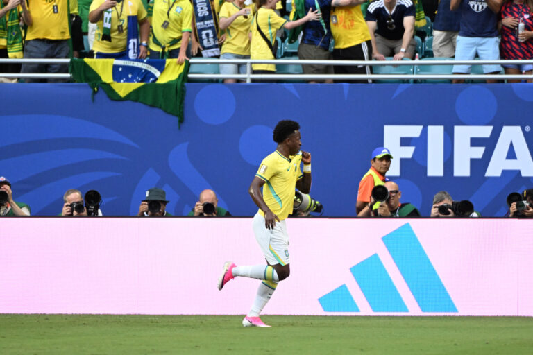 Brazil forward Vinícius Júnior #7 celebrates a goal in the first half during the FIFA World Cup 2026 Group C match between Scotland and Brazil at Miami Stadium on June 24, 2026 in Miami, Florida. (Photo by JC Ruiz/Sipa USA)
2026.06.25 Miami
pilka nozna mistrzostwa swiata
Szkocja - Brazylia
Foto /SIPA USA/PressFocus

!!! POLAND ONLY !!!
