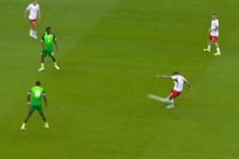 Kosmiczny gol Wiśniewskiego! Wszyscy złapali się za głowy [WIDEO]