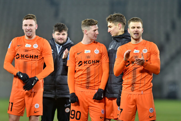 2025.02.10 Krakow
Pilka nozna , PKO BP Ekstraklasa sezon 2024/25
Puszcza Niepolomice - Zaglebie Lubin
N/z Arkadiusz Wozniak, Dawid Kurminowski, Tomasz Pienko, Marek Mroz, radosc po meczu
Foto Krzysztof Porebski / PressFocus

2025.02.10 Krakow
Football Polish top league , 2024/2025 season
Puszcza Niepolomice - Zaglebie Lubin
Arkadiusz Wozniak, Dawid Kurminowski, Tomasz Pienko, Marek Mroz, radosc po meczu
Credit: Krzysztof Porebski / PressFocus