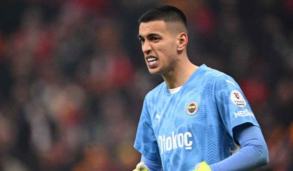 2/24/2025 - ISTANBUL - Fenerbahce SK goalkeeper Irfan Can Egribayat during the Turkish Superlig match between Galatasaray and Fenerbahce at the Ali Sami Yen Spor Kompleksi stadium on Feb. 24, 2025 in Istanbul, Turkey. ANP | Hollandse Hoogte | GERRIT VAN KEULEN /ANP/Sipa USA
2025.02.24 Stambul
pilka nozna liga turecka
Galatasaray Stambul - Fenerbahce Stambul
Foto ANP/SIPA USA/PressFocus

!!! POLAND ONLY !!!