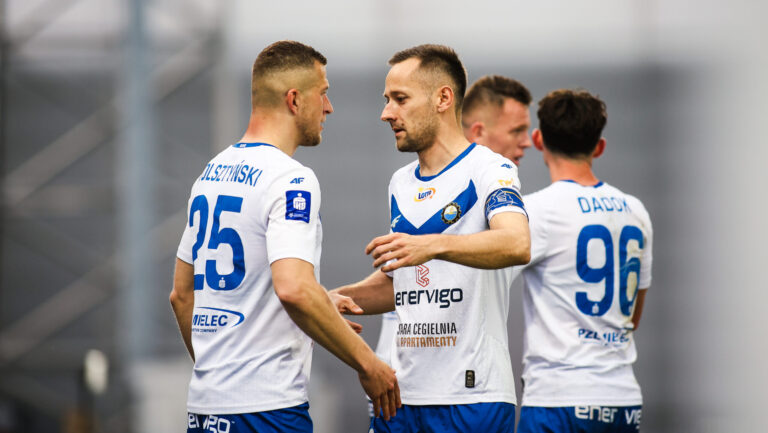 2025.04.04 Mielec
Pilka nozna PKO Ekstraklasa 2024/2025
Stal Mielec - Cracovia Krakow
N/z gol bramka radosc Lukasz Wolsztynski Krystian Getinger
Foto Marta Badowska / PressFocus

2025.04.04 Mielec
Football Polish PKO Ekstraklasa Season 2024/2025
gol bramka radosc Lukasz Wolsztynski Krystian Getinger
Credit: Marta Badowska / PressFocus