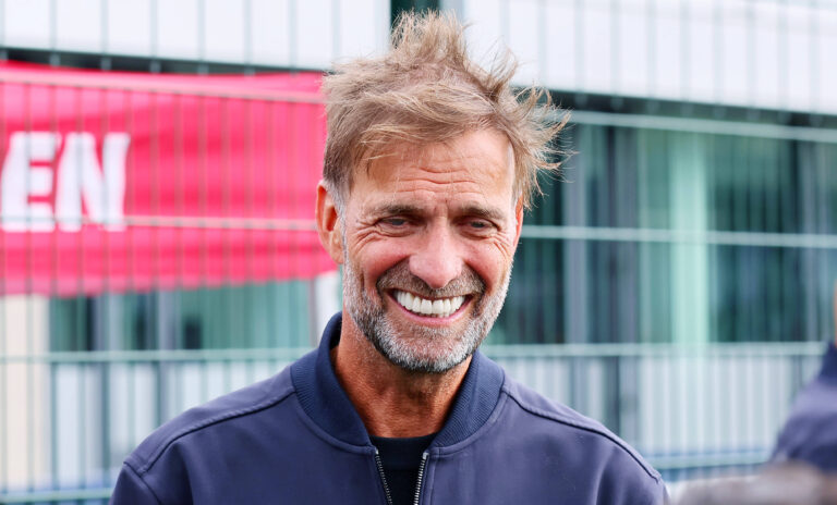 RED BULL Wings Cup / Fussball Turnier Leipzig, 22.04.2025, RB Leipzig Trainingszentrum /Fussball Akademie , RED BULL Wings Cup - Internationales Nachwuchs Fussballturnier , Im Bild: Jurgen Klopp  Head of Global Soccer, Red Bull , Nur zur redaktionellen Nutzung. Only editorial use. , *** RED BULL Wings Cup Football Tournament Leipzig, 22 04 2025, RB Leipzig Training Center Football Academy , RED BULL Wings Cup International Youth Football Tournament , In the picture Jurgen Klopp Head of Global Soccer, Red Bull , For editorial use only , Picture Point
2025.04.22 Lipsk
pilka nozna , turniej pilkarski
RED BULL Wings Cup
Foto IMAGO/PressFocus

!!! POLAND ONLY !!!