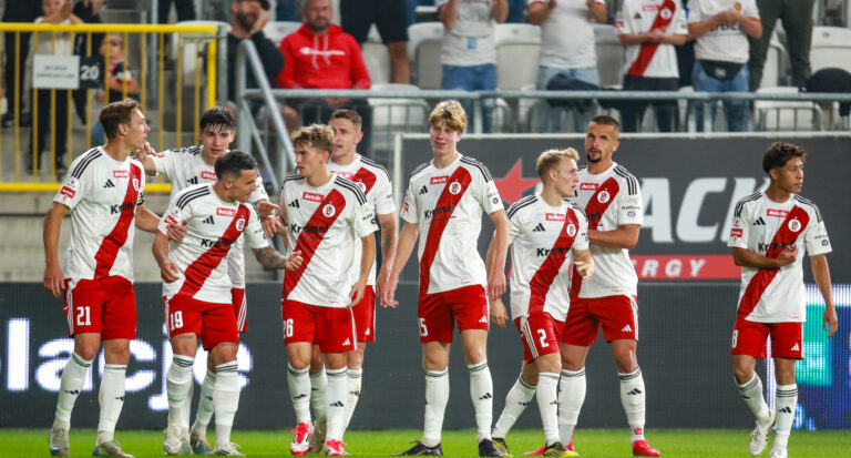2025.08.01 Lodz
Pilka nozna Betclic 1 Liga sezon 2025/2026 
LKS Lodz - Polonia Bytom
N/z Mateusz Kupczak Serhij Krykun Mateusz Ksiazek Antoni Mlynarczyk Jasper Loffelsend Sebastian Rudol
Foto Artur Kraszewski / PressFocus 

2025.08.01 Lodz
Football Polish Betclic 1 League Season 2025/2026 
LKS Lodz - Polonia Bytom
Mateusz Kupczak Serhij Krykun Mateusz Ksiazek Antoni Mlynarczyk Jasper Loffelsend Sebastian Rudol
Credit: Artur Kraszewski / PressFocus