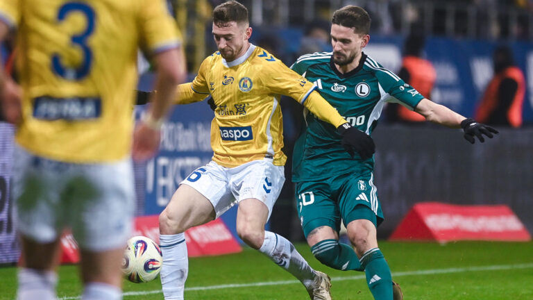2025.12.01 Lublin PKO Ekstraklasa Sezon 2025/2026 Motor Lublin - Legia Warszawa

N/z Michal Krol Petar Stojanovic

Foto Kacper Pacocha / PressFocus 

2025.12.01 Lublin Football Polish Ekstraklasa Season 2025/2026 Motor Lublin - Legia Warszawa

Credit: Kacper Pacocha / PressFocus