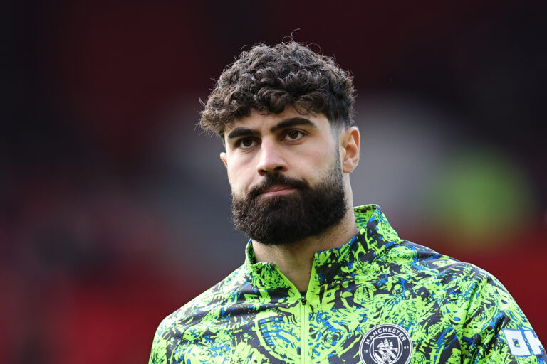 NOTTINGHAM, ENGLAND - DECEMBER 27: Josko Gvardiol of Manchester City warms up ahead of the Premier League match between Nottingham Forest and Manchester City at City Ground on December 27, 2025 in Nottingham, England. (Photo by James Holyoak/MB Media/Getty Images)
2025.12.27 Nottingham
Pilka nozna liga angielska
Nottingham Forest - Manchester City
Foto MB Media/PressFocus

!!! POLAND ONLY !!!