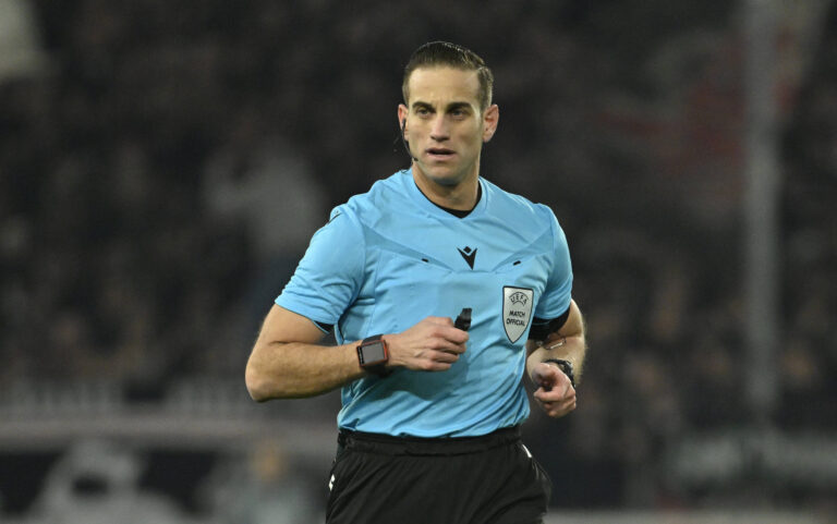 Schiedsrichter Referee Javier Alberola Rojas ESP VfB Stuttgart vs Young Boys Bern YB EUROPA LEAGUE EL 29.01.2026 DFL REGULATIONS PROHIBIT ANY USE OF PHOTOGRAPHS AS IMAGE SEQUENCES AND/OR QUASI-VIDEO VfB Stuttgart vs Young Boys Bern YB *** Referee Referee Javier Alberola Rojas ESP VfB Stuttgart vs Young Boys Bern YB EUROPA LEAGUE EL 29 01 2026 DFL REGULATIONS PROHIBIT ANY USE OF PHOTOGRAPHS AS IMAGE SEQUENCES AND OR QUASI VIDEO VfB Stuttgart vs Young Boys Bern YB
2026.01.29 Stuttgart
pilka nozna Liga Europy
VfB Stuttgart - Young Boys Berno
Foto IMAGO/PressFocus

!!! POLAND ONLY !!!