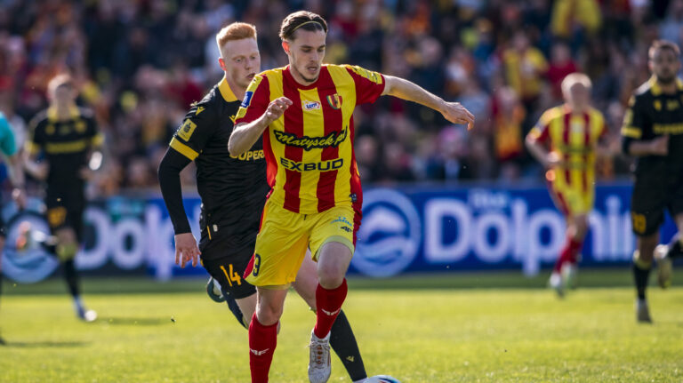 2026.04.25 Kielce Pilka Nozna PKO BP Ekstraklasa Sezon 2025/2026
Korona Kielce - GKS Katowice
N/z Stjepan Davidovic Marius Olsen
Foto Dawid Figura / PressFocus

2026.04.25 Kielce Football PKO BP Ekstraklasa 2025/2026
Korona Kielce - GKS Katowice
Stjepan Davidovic Marius Olsen 
Credit: Dawid Figura / PressFocus