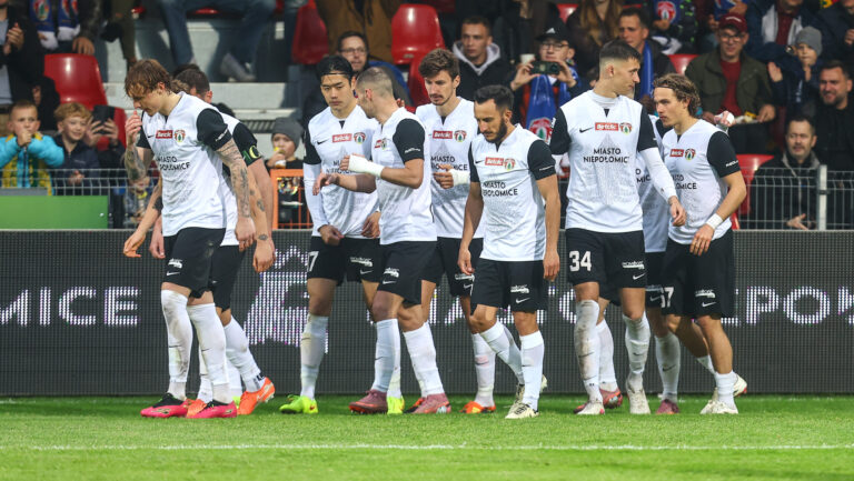 2026.05.18 Niepolomice Pilka Nozna Betclic 1 Liga Sezon 2025/2026 Puszcza Niepolomice - LKS Lodz Nz Michal Walski Foto:Artur Kraszewski / PressFocus

2026.05.18 Niepolomice football Betclic 1 Liga  2025/2026 Puszcza Niepolomice - LKS Lodz Michal Walski Credit: Artur Kraszewski / PressFocus