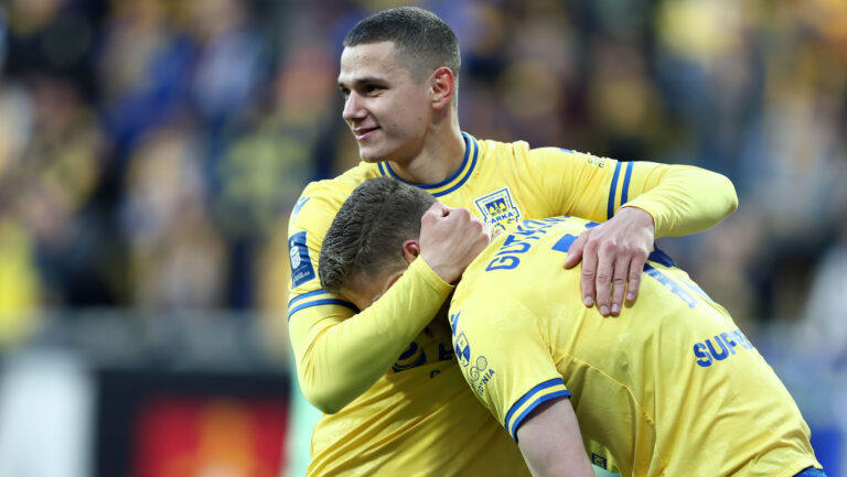 2026.05.18 Gdynia Pilka nozna PKO BP Ekstraklasa sezon 2025/2026 Arka Gdynia - Bruk-Bet Termalica Nieciecza N/z Oskar Kubiak Vladislavs Gutkovskis Foto Piotr Matusewicz / PressFocus

2026.05.18 Gdynia
Football Polish PKO BP Ekstraklasa season 2025/2026 
Arka Gdynia - Bruk-Bet Termalica Nieciecza 
Oskar Kubiak Vladislavs Gutkovskis 
Credit: Piotr Matusewicz / PressFocus
