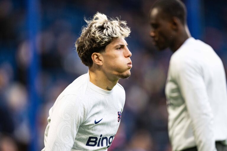 19th May 2026 Stamford Bridge, Chelsea, London, England: Premier League Football, Chelsea versus Tottenham Hotspur Alejandro Garnacho of Chelsea during the pre-match warm-up GodfreyxPitt
2026.05.19 Londyn
pilka nozna liga angielska
Chelsea Londyn -Tottenham Hotspur
Foto IMAGO/PressFocus

!!! POLAND ONLY !!!
