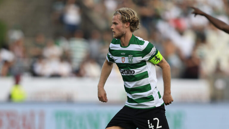 Morten Hjulmand of Sporting CP during the Portuguese Cup final match between Sporting and Torreense at Estadio Nacional do Jamor on May 24, 2026 in Lisbon, Portugal. (Photo by Joao Rico/Icon Sport/Sipa USA)
2026.05.24 Lizbona
pilka nozna puchar portugalii
Sporting Lizbona - SCU Torreense
Foto Icon Sport/SIPA USA/PressFocus

!!! POLAND ONLY !!!