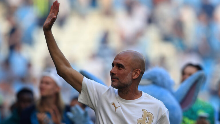 24th May 2026 Etihad Stadium, Manchester, Lancashire, England Premier League Football, Manchester City versus Aston Villa Manchester City manager Pep Guardiola waves to supporters during a lap of honour DavidxBlunsden
2026.05.25 Manchester
pilka nozna liga angielska
Manchester City - Aston Villa
Foto IMAGO/PressFocus

!!! POLAND ONLY !!!