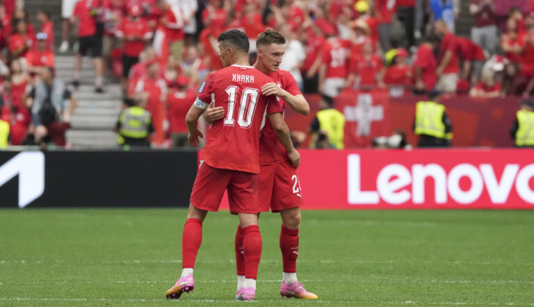 (260625) -- VANCOUVER, June 25, 2026 (Xinhua) -- Granit Xhaka (L) of Switzerland reacts during the group B match between Switzerland and Canada at the 2026 FIFA World Cup at BC Place Vancouver in Vancouver, Canada, June 24, 2026. (Xinhua/Meng Yongmin)

2026.06.24 Vancouver
pilka nozna , mistrzostwa swiata , mundial 2026
Szwajcaria - Kanada
Foto Meng Yongmin/Xinhua/PressFocus

!!! POLAND ONLY !!!