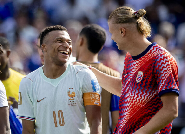 Boston, USA 26th Jun 2026. Kylian Mbappe FRA Erling Haaland NOR Norway - France World Cup Norwegen - Frankreich 26.06.2026 *** Boston, USA, June 26, 2026 Kylian Mbappé FRA Erling Haaland NOR Norway France World Cup Norway France June 26, 2026
2026.06.26 Foxborough
pilka nozna , mistrzostwa swiata , mundial 2026
Norwegia - Francja
Foto IMAGO/PressFocus

!!! POLAND ONLY !!!