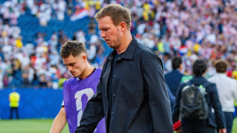 FIFA Fussball Weltmeisterschaft 2026, Sechszehntelfinale, Deutschland vs. Paraguay, 29.06.2026, Boston Stadium Julian Nagelsmann Deutschland enttäuscht unzufrieden unglücklich traurig *** 2026 FIFA World Cup, Round of 32, Germany vs. Paraguay, June 29, 2026, Boston Stadium Julian Nagelsmann Germany: disappointed, dissatisfied, unhappy, sad Copyright: xBahhoxKarax
2026.06.29 
pilka nozna Mistrzostwa Swiata 2026
Niemcy - Paragwaj
Foto IMAGO/PressFocus

!!! POLAND ONLY !!!