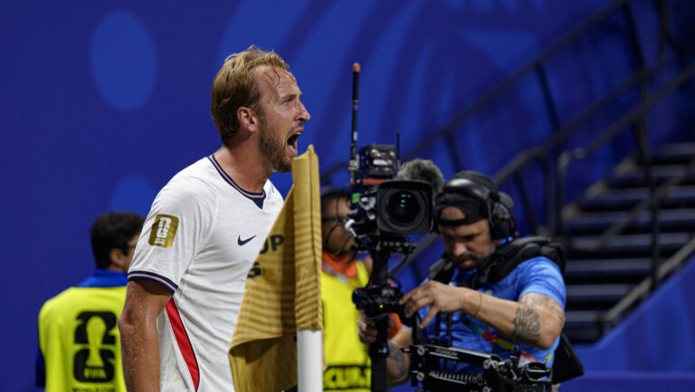 Harry Kane seen celebrating after scoring goal during FIFA World Cup, WM, Weltmeisterschaft, Fussball 2026 Round of 32 game between national teams of England and DR Congo Edmung Wong/Ball Raw Images Houston Houston Stadium USA Copyright: xEdmundxWongx edmungwong_england_drcongo_2526_4-69
2026.07.01 Atlanta
pilka nozna mistrzostwa swiata
Anglia - Demokratyczna Republika Konga
Foto IMAGO/PressFocus

!!! POLAND ONLY !!!