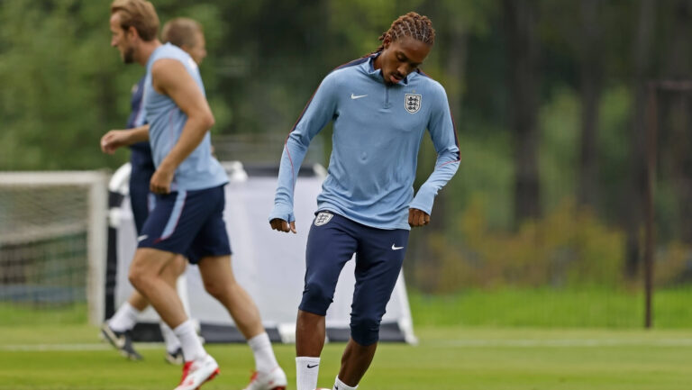 RECORD DATE NOT STATED 4th July 2026 Pumas La Cantera training center, Mexico City, Mexico FIFA World Cup, WM, Weltmeisterschaft, Fussball Football, England Training Session Djed Spence of the England controls the ball HeulerxAndrey/DiaEsportivo
2026.07.05 Meksyk
pilka nozna , mistrzostwa swiata , mundial 2026 , Anglia , reprezentacja Anglii 
Trening reprezentacji Anglii
Foto IMAGO/PressFocus

!!! POLAND ONLY !!!