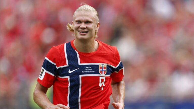 7/5/2026 - EAST RUTHERFORD, NEW JERSEY - Erling Haaland of Norway during the 2026 FIFA World Cup round of 16 match between Brazil and Norway at Metlife Stadium on July 5, 2026, in East Rutherford, New Jersey, United States. MAURICE VAN STEEN / ANP /ANP/Sipa USA
2026.07.05 East Rutherford
pilka nozna , mistrzostwa swiata , mundial 2026
Brazylia - Norwegia
Foto ANP/SIPA USA/PressFocus

!!! POLAND ONLY !!!