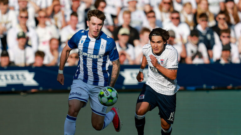 2026.07.21 Randers
pilka nozna eliminacje Ligi Liga Mistrzow 
AGF Aarhus - Lech Poznan
N/z Patrik Walemark
Foto Przemyslaw Szyszka / PressFocus

2026.07.21 Randers
Football Champions League qualifying
AGF Aarhus - Lech Poznan
Patrik Walemark
Credit: Przemyslaw Szyszka / PressFocus
