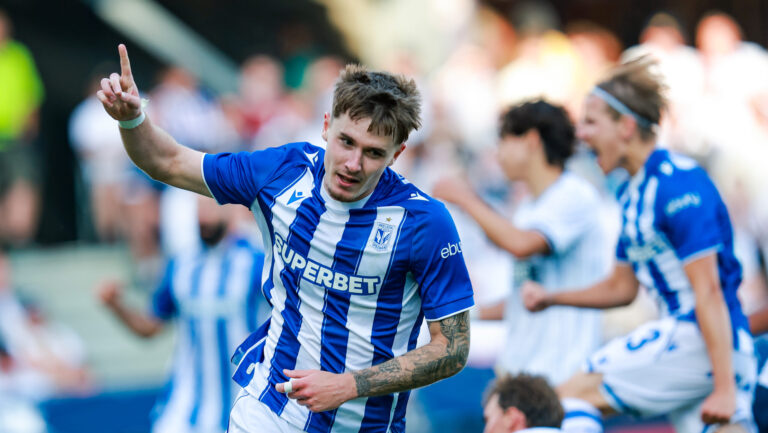 2026.07.21 Randers
pilka nozna eliminacje Ligi Liga Mistrzow 
AGF Aarhus - Lech Poznan
N/z bramka gol radosc Patrik Walemark
Foto Przemyslaw Szyszka / PressFocus

2026.07.21 Randers
Football Champions League qualifying
AGF Aarhus - Lech Poznan
bramka gol radosc Patrik Walemark
Credit: Przemyslaw Szyszka / PressFocus