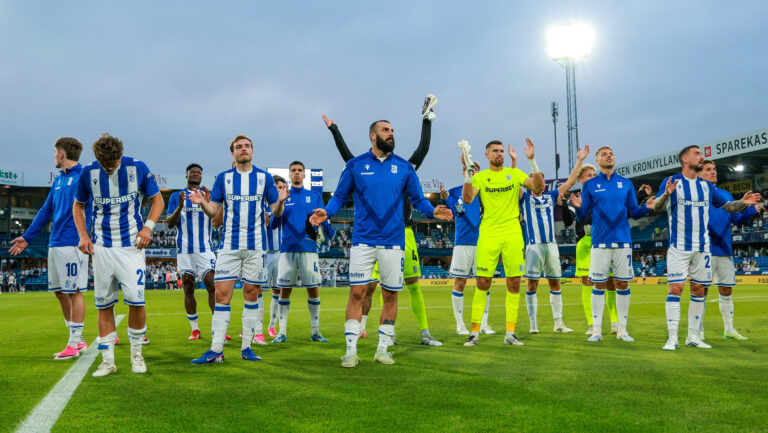 2026.07.21 Randers
pilka nozna eliminacje Ligi Liga Mistrzow 
AGF Aarhus - Lech Poznan
N/z Mikael Ishak Mateusz Lis
Foto Przemyslaw Szyszka / PressFocus

2026.07.21 Randers
Football Champions League qualifying
AGF Aarhus - Lech Poznan
Mikael Ishak Mateusz Lis
Credit: Przemyslaw Szyszka / PressFocus