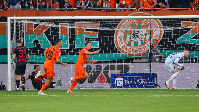 2026.07.27 Lubin
pilka nozna PKO Ekstraklasa sezon 2026/2027
KGHM Zaglebie Lubin - Piast Gliwice
N/z bramka gol radosc na 1-0 Jakub Sypek
Foto Pawel Andrachiewicz / PressFocus

2026.07.27 Lubin
Football - Polish PKO Ekstraklasa season 2026/2027
KGHM Zaglebie Lubin - Piast Gliwice
bramka gol radosc na 1-0 Jakub Sypek
Credit: Pawel Andrachiewicz / PressFocus