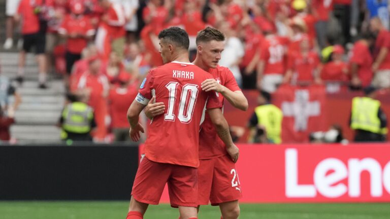 (260625) -- VANCOUVER, June 25, 2026 (Xinhua) -- Granit Xhaka (L) of Switzerland reacts during the group B match between Switzerland and Canada at the 2026 FIFA World Cup at BC Place Vancouver in Vancouver, Canada, June 24, 2026. (Xinhua/Meng Yongmin)

2026.06.24 Vancouver
pilka nozna , mistrzostwa swiata , mundial 2026
Szwajcaria - Kanada
Foto Meng Yongmin/Xinhua/PressFocus

!!! POLAND ONLY !!!
