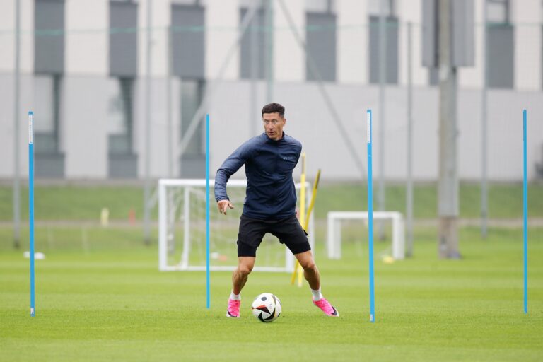Wyjątkowy gość w LTC! Wojskowych odwiedził Robert Lewandowski