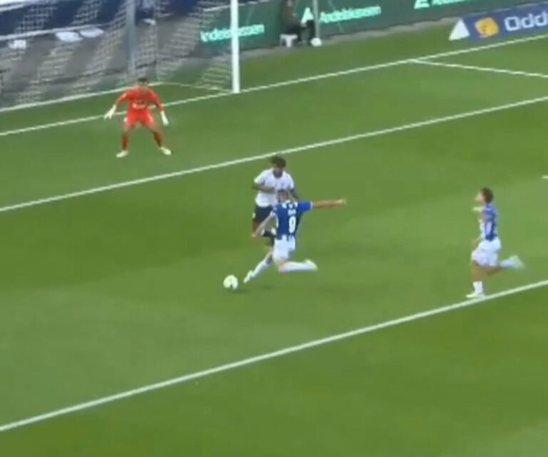 Ishak z pięknym golem! Tak Lech rozpoczął strzelanie w el. Ligi Mistrzów [WIDEO]