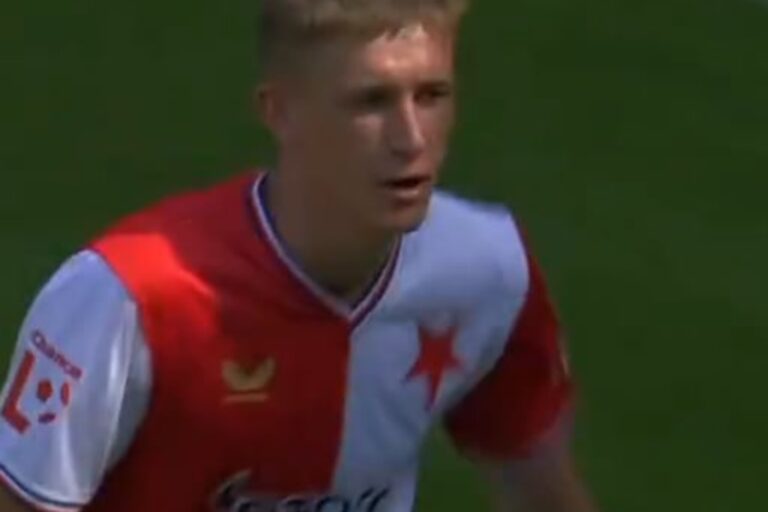 Kapitalny debiut Polaka! Dublet dla znanego klubu [WIDEO]