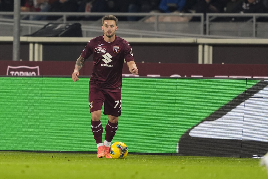 TorinoÕs Karol Linetty  during the Serie A soccer match between Torino FC and Juventus the Stadio Olimpico Grande Torino in Turin, north west Italy - January 11, 2025. Sport - Soccer EXCLUSIVE TORINO FC (Photo by Fabio Ferrari/LaPresse) (Photo by Fabio Ferrari/LaPresse/Sipa USA)
2025.01.11 Turyn
pilka nozna Liga Wloska
Torino FC - Juventus Turyn
Foto Fabio Ferrari/LaPresse/SIPA USA/PressFocus

!!! POLAND ONLY !!!