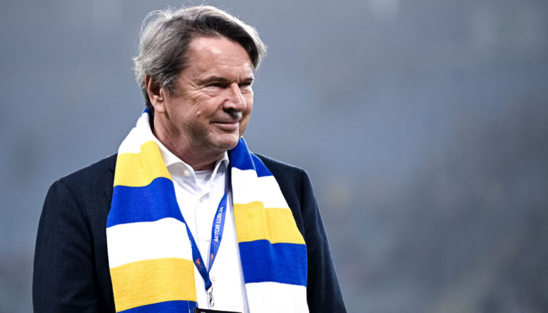 2025.02.24 Lublin Pilka Nozna PKO BP Ekstraklasa Sezon 2024/2025 Motor Lublin - GKS Katowice N/z rafal krol pozegnanie zbigniew jakubas Foto Kacper Pacocha / PressFocus

2025.02.24 Lublin
Football Polish PKO BP Ekstraklasa League Season 2024/2025
Motor Lublin - GKS Katowice

Credit: Kacper Pacocha / PressFocus