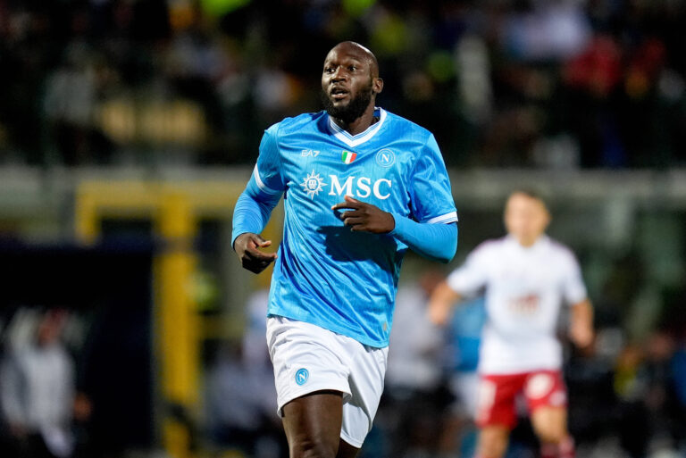 SSC Napoli v Brest - Pre-Season Friendly Romelu Lukaku of SSC Napoli looks on during the Pre-Season friendly match between SSC Napoli and Brest at Stadio Teofilo Patini on August 3, 2025 in Castel di Sangro, Italy. Castel di Sangro Stadio Teofilo Patini L Aquila Italy Copyright: xGiuseppexMaffiax 250803_Napoli-Brest_GM_1041
2025.08.03 Castel di Sangro
pilka nozna sparing mecz towarzyski
SSC Napoli - Stade Brestois 29
Foto IMAGO/PressFocus

!!! POLAND ONLY !!!