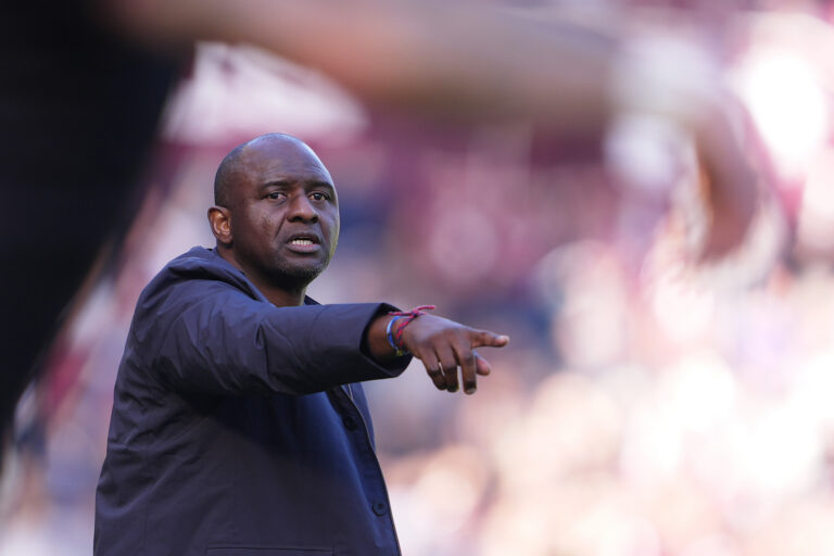 GenoaÕs head coach Patrick Vieira during the Serie A soccer match between Torino Fc and Genoa at the Stadio Olimpico Grande Torino in Turin, north west Italy - October 26, 2025. Sport - Soccer (Photo by Fabio Ferrari/LaPresse) (Photo by Fabio Ferrari/LaPresse/Sipa USA)
2025.10.26 Turyn
pilka nozna liga wloska
Torino FC - Genoa CFC
Foto LaPresse/SIPA USA/PressFocus

!!! POLAND ONLY !!!