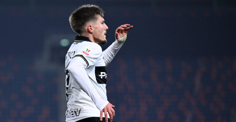 Db Bologna 04/12/2025 - Coppa Italia / Bologna-Parma / foto Daniele Buffa/Image nella foto: esultanza gol Adrian Benedyczak PUBLICATIONxNOTxINxITA
2025.12.04 Bolonia
pilka nozna Puchar Wloch
Bologna FC - Parma Calcio
Foto IMAGO/PressFocus

!!! POLAND ONLY !!!