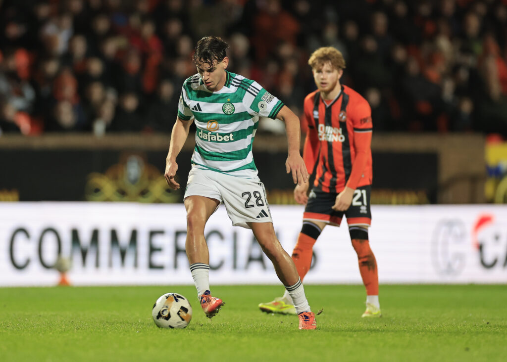 Paulo Bernardo of Celtic on the ball during the William Hill Premiership match at The CalForth Construction Arena, Dundee
17/12/2025
2025.12.17 Dundee
Pilka nozna liga szkocka
Dundee United - Celtic Glasgow
Foto Fred Palmer/Focus Images/MB Media/PressFocus

!!! POLAND ONLY !!!