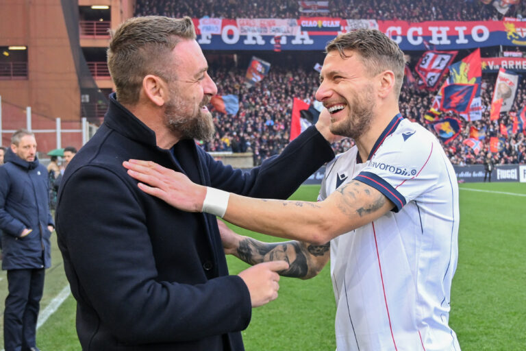 GenoaÕs head coach Daniele De Rossi and BolognaÕs Ciro Immobile during the Serie A soccer match between Genoa and Bologna at the Luigi Ferraris Stadium in Genoa, Italy - Sunday, January 25, 2026. Sport - Soccer . (Photo by Tano Pecoraro/Lapresse) (Photo by Tano Pecoraro/LaPresse/Sipa USA)
2026.01.25 Genua
pilka nozna liga wloska
Genoa CFC - Bologna FC
Foto LaPresse/SIPA USA/PressFocus

!!! POLAND ONLY !!!