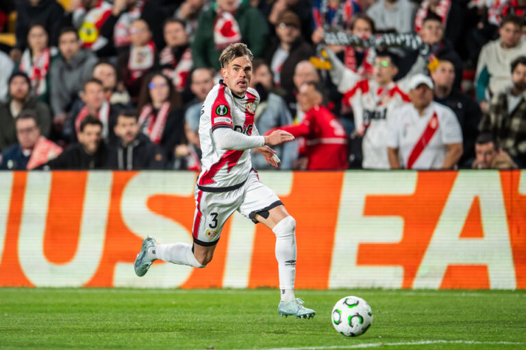 Rayo Vallecano v Samsunspor, UEFA Conference League football, Madrid, Spain Madrid, Spain. March 19th, 2026. Pep Chavarria of Rayo Vallecano de Madrid in action during the UEFA Conference League 2025/26 match between Rayo Vallecano de Madrid and Samsunspor at Estadio de Vallecas in Madrid. Spain, Madrid, Estadio de Vallecas PUBLICATIONxNOTxINxDENxNORxFINxBEL Copyright: xGonzalesxPhoto/LucianoxLimax
2026.03.19 Madryt
pilka nozna , liga Konferencji
Rayo Vallecano - Samsunspor
Foto IMAGO/PressFocus

!!! POLAND ONLY !!!