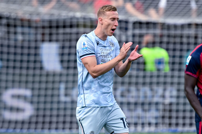 Udinese's Adam Buksa celebrates after scoring the goal for 0-1 during the Serie A soccer match between Cagliari Calcio and Udinese at the Unipol Domus in Cagliari, Sardinia -  Saturday 9th May. Sport - Soccer (Photo by Gianluca Zuddas/Lapresse) (Photo by Gianluca Zuddas/LaPresse/Sipa USA)
2026.05.09 Cagliari
pilka nozna liga wloska
Cagliari Calcio - Udinese Calcio
Foto LaPresse/SIPA USA/PressFocus

!!! POLAND ONLY !!!