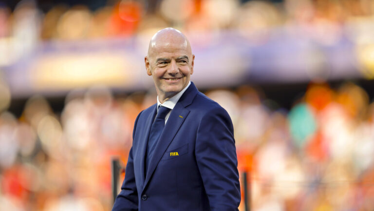 19.07.2026, Fussball Weltmeisterschaft 2026 in den USA, Finale, Spanien - Argentinien, im MetLife Stadium New York/New Jersey East Rutherford, Gianni Infantino FIFA-Präsident lächelt. ***FIFA regulations prohibit any use of photographs as image sequences and/or quasi-video. EDITORIAL USE ONLY*** *** July 19, 2026, 2026 FIFA World Cup in the U.S., Final, Spain vs. Argentina, at MetLife Stadium in East Rutherford, New Jersey, near New York FIFA President Gianni Infantino smiles ***FIFA regulations prohibit any use of photographs as image sequences and/or quasi-video. EDITORIAL USE ONLY***
2026.07.19 East Rutherford
pilka nozna , mistrzostwa swiata , mundial 2026 , final
Hiszpania - Argentyna
Foto IMAGO/PressFocus

!!! POLAND ONLY !!!