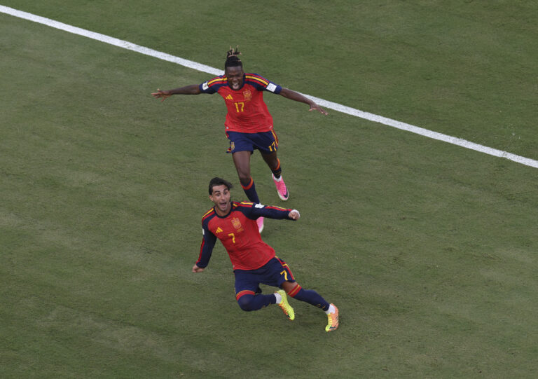 (260720) -- NEW JERSEY, July 20, 2026 (Xinhua) -- Ferran Torres (Bottom) of Spain celebrates scoring during the final match between Spain and Argentina at the 2026 FIFA World Cup at the New York New Jersey Stadium, the United States, July 19, 2026. (Xinhua/Xu Zijian)
2026.07.19 NEW JERSEY
pilka nozna Mistrzostwa Swiata 2026
Francja - Hiszpania
Foto IMAGO/PressFocus

!!! POLAND ONLY !!!