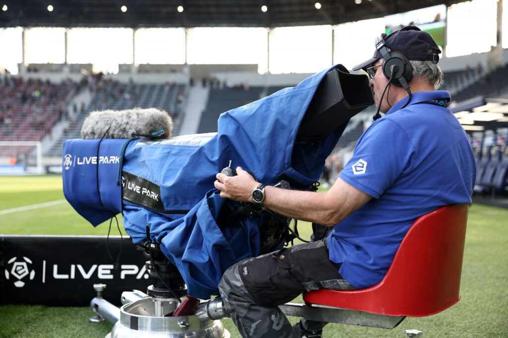 2026.07.24 Szczecin Pilka nozna PKO BP Ekstraklasa sezon 2026/2027 Pogon Szczecin - Legia Warszawa N/z Kamera Live Park TV Transmisja Canal plus 4k Foto Piotr Matusewicz / PressFocus

2026.07.24 Szczecin
Football Polish PKO BP Ekstraklasa season 2026/2027 
Pogon Szczecin - Legia Warszawa 
Kamera Live Park TV Transmisja Canal plus 4k 
Credit: Piotr Matusewicz / PressFocus