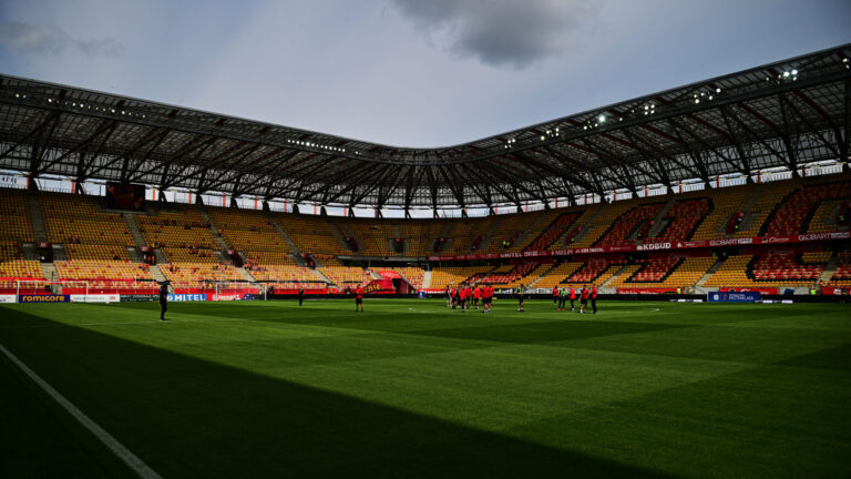 2026.07.25 Bialystok Pilka nozna PKO Ekstraklasa sezon 2026/2027 Mecz 1. kolejki rozgrywek Jagiellonia Bialystok (zolto-czerwone) - Korona Kielce N/z murawa Stadionu Chorten Arena Foto Michal Kosc / PressFocus 
2026.07.25 Bialystok Football Polish PKO Ekstraklasa season 2026/2027 Jagiellonia Bialystok - Korona Kielce Credit Michal Kosc / PressFocus