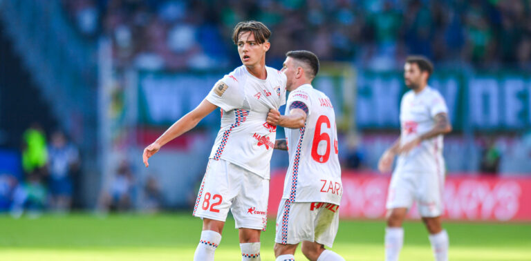 2026.07.25 Zabrze
Pilka nozna PKO BP Ekstraklasa Sezon 2026/2027
Gornik Zabrze - Slask Wroclaw
N/z Kacper Urbanski, Erik Janza, radosc, radosc po golu, radosc po bramce
Foto Marcin Bulanda / PressFocus

2026.07.25 Zabrze
Football Polish PKO BP Ekstraklasa League Season 2026/2027
Gornik Zabrze - Slask Wroclaw
Kacper Urbanski, Erik Janza, radosc, radosc po golu, radosc po bramce
Credit: Marcin Bulanda / PressFocus