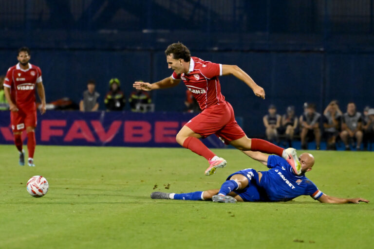 ZAGREB; CROATIA - JULY 28:   Josip Misic of Dinamo Zagreb (R) in action against Valmir Matoshi of Thun (L) during the UEFA Champions League QR-2  second match between Dinamo Zagreb (CRO) and Thun (SUI) at Stadion Maksimir, Zagreb on July 28, 2026 in Zagreb, Croatia. (Photo by Igor Kupljenik/Sports Press Photo). (Photo by Igor Kupljenik / SPP/Sipa USA)
2026.07.28 Zagrzeb
pilka nozna liga mistrzow kwalifikacje
Dinamo Zagrzeb - FC Thun

Foto SPP/SIPA USA/PressFocus

!!! POLAND ONLY !!!